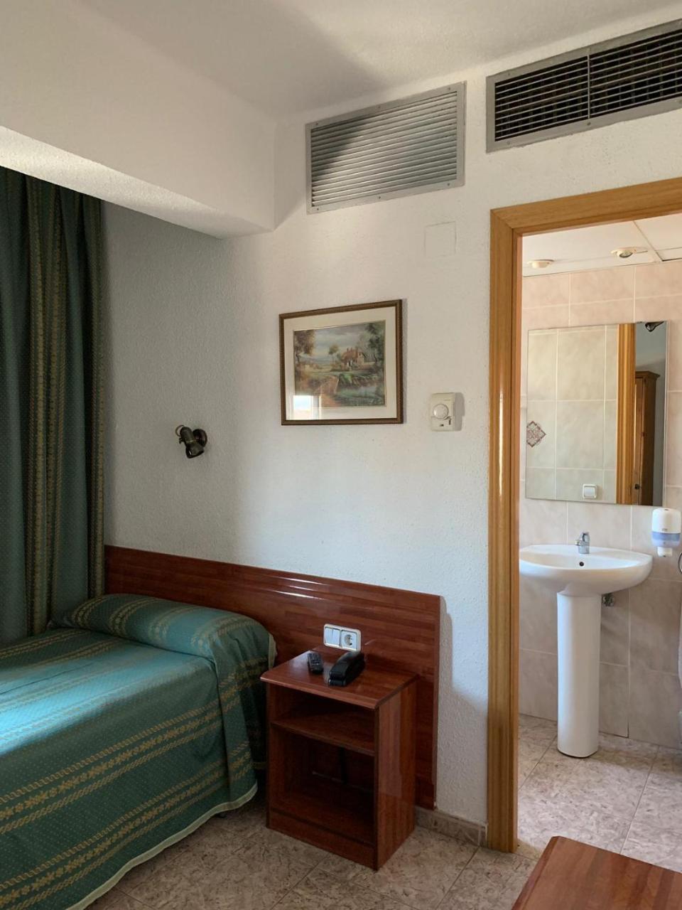 Hotel Pepa Villafranca de Ebro Extérieur photo